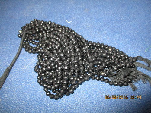 Black Spinal Cut Ball