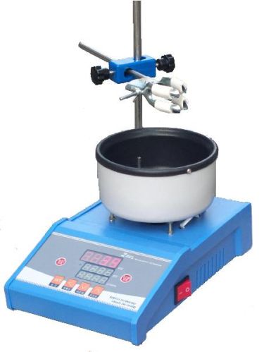 Magnetic Stirrer, Size of Heating Pan : 6 ' x 6'