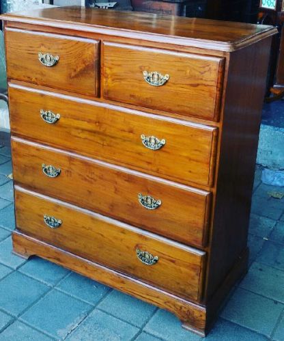 Warm Tone Lacquer Polished Hardwood Six Drawer Brass Handle Chest