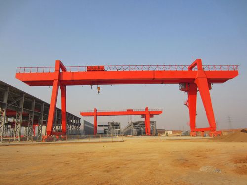 Factory Price Cargo Lift Claw Double Girder Gantry Crane Machine