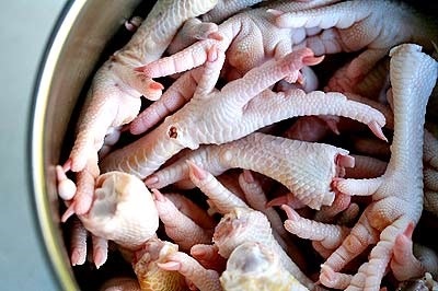 Frozen chicken feet, Condition : Fresh, Frozen