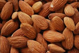 Almond, Packaging Type : Packet