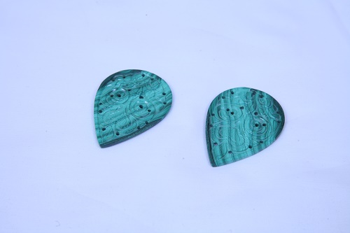Gemstone Stone Carvings, For Earring, Color : Green