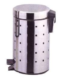 Plain Stainless Steel Trash Bin, Size : 15x15x12, 18x18x14, 20x20x16, 22x22x18, 24x24x20