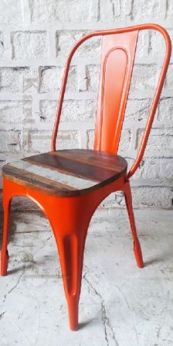 Metal Tolix Chair With Wooden Top, For Homes Cafe, Style : Modern