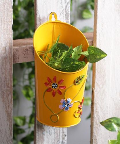 Craftkriti Metal Yellow Planter