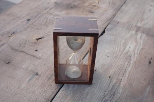 500gm Polished Wood Glass Sand Timer, Size : 9inch, 8inch, 7inch, 6inch, 5inch, 4inch