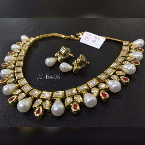Pearl Necklace Set