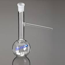 Flasks, Distillation With Side Tube, Certification : ISO 9001:2008 Certified