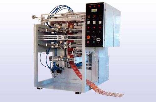 Track Sachet Packing Machine