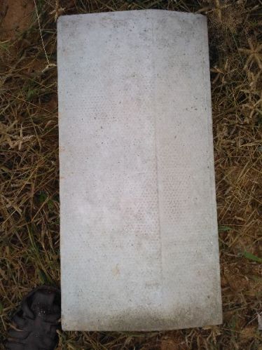 1-2 Feet Granite Kerbstone