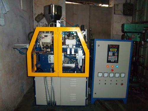 100ml Auto Deflashing Blow Moulding Machine