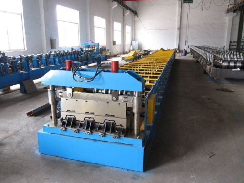Floor Decking Forming Machine