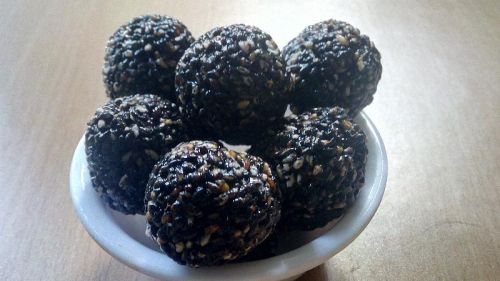 Black Sesame Laddu