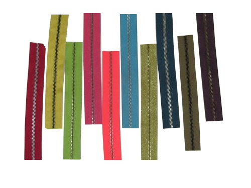 Copper Garment Zippers, Packaging Type : Pouches