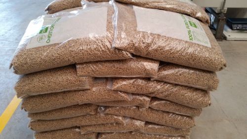 New Century High Quality Wood Pellet, For Multipurpose, Voltage : 4534