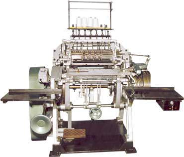 Automatic Thread Book Sewing Machine