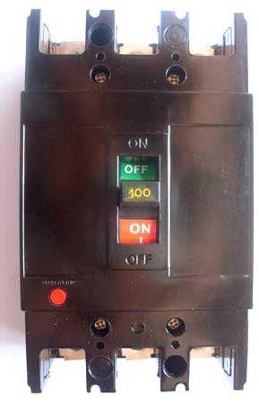 Molded Case Circuit Breaker