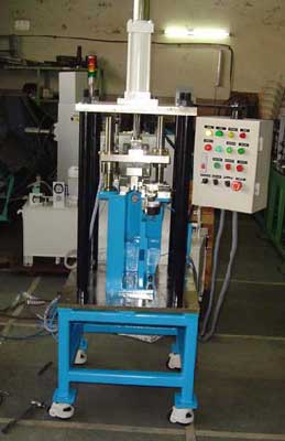 Metal Tank Clinching Machine