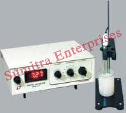 Digital conductivity meter