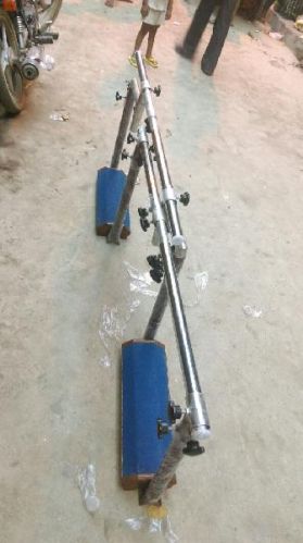 Parallel Bar Metallic Foldable