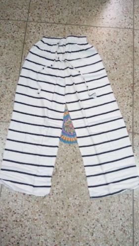 Plain Cotton Ladies Palazzo Pants, Feature : Anti-Wrinkle, Comfortable, Easily Washable, Impeccable Finish