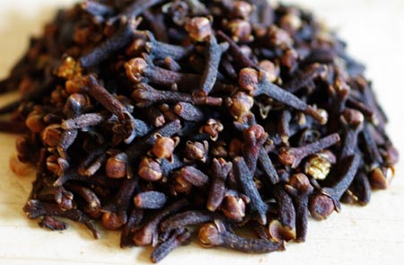 Dried Cloves