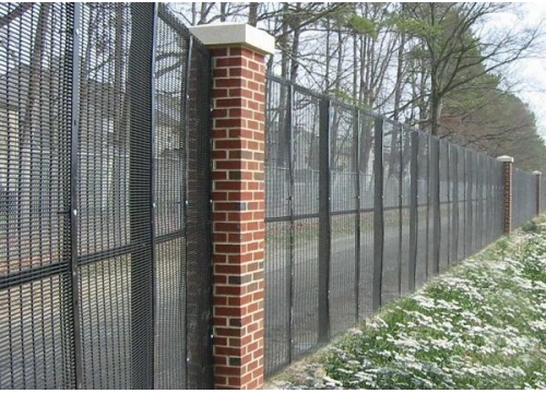High Quality Barbed Wire Mesh 358fence