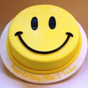 Smiley Face Cake for Anniversary Party, Birthday, Marriage