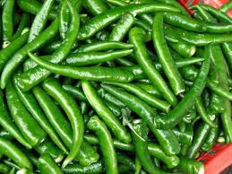 Mettur Exports Fresh Green Chilli, For Help To Clear The Lungs, Stimulate Digestive System