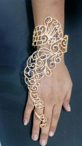 Metal Metal CZ Hath Panja, For Party Wear, Wedding Wear, Feature : Attractive Design
