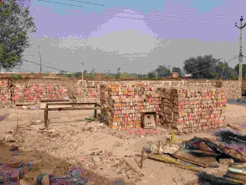 Clay Polished Red Bricks, Operating Type : Manual, Length : 15mm