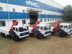 PHEL Truck Cranes