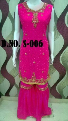 Functional Heavy Ready Made Suits, Supply Type : In-Stock Items