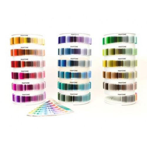 Pantone Plus Plastic Standard Chips Collection