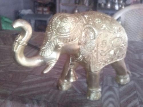 Brass Elephant Statue, Pattern : Non Printed