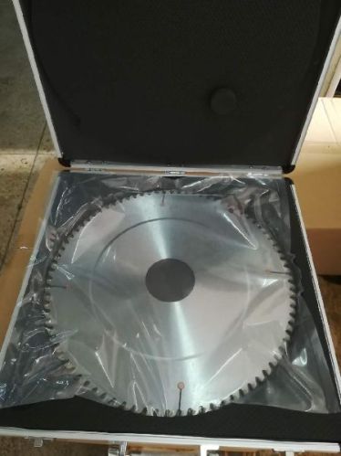 Wood Cutting Blade Saw, Brand Name : More super for Aluminium