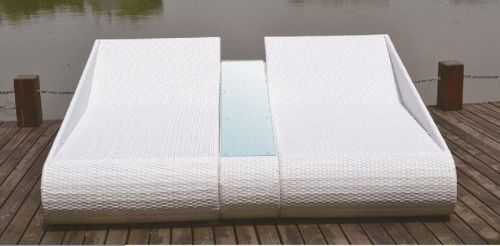 2 Lounger PE Rattan Mid Table Set