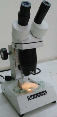 Digital Microscope For Woven
