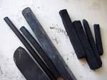 Hardwood charcoal, Shape : Lumps