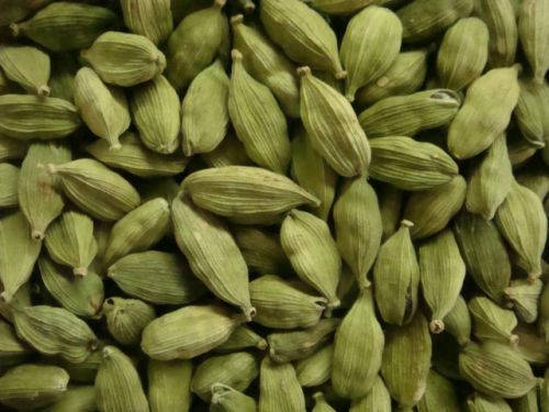 Green cardamom, Shelf Life : 1 Year
