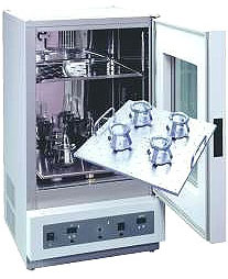 Orbital shaking incubator