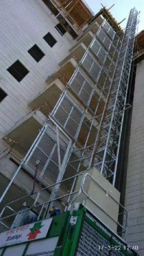 Construction Hoist, Brand Name : XMT/Xuanyu