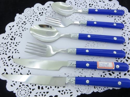 Cheap Cutlery With PP Handle Stainless Steel 18/0