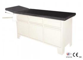 Examination Couch, Finishing : Polished