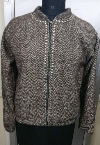 Chic Pulse Ladies Woolen Jacket, Age Group : 16-40