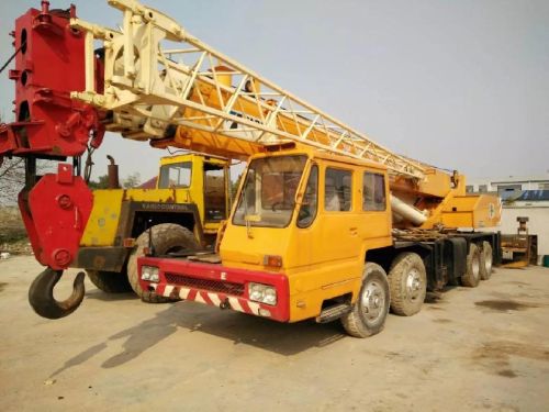 Truck Cranes, Brand Name : Tadano, Packaging Type : Blue/yellow