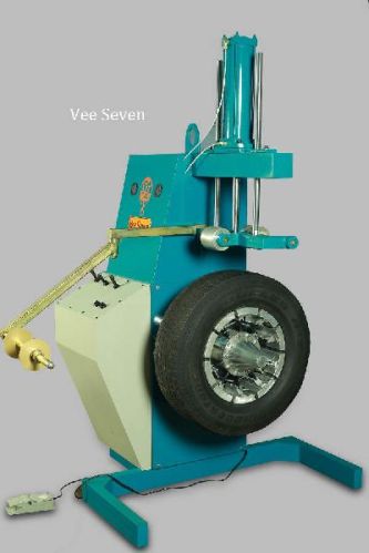 Truck Tyre Pre-cured Tread Builder Machine