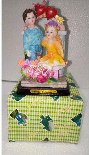 Love Couple Figurine