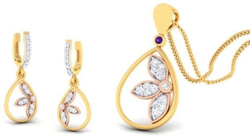 14kt Gold Oval Shape Diamond Pendant Set With 3 Leaf
